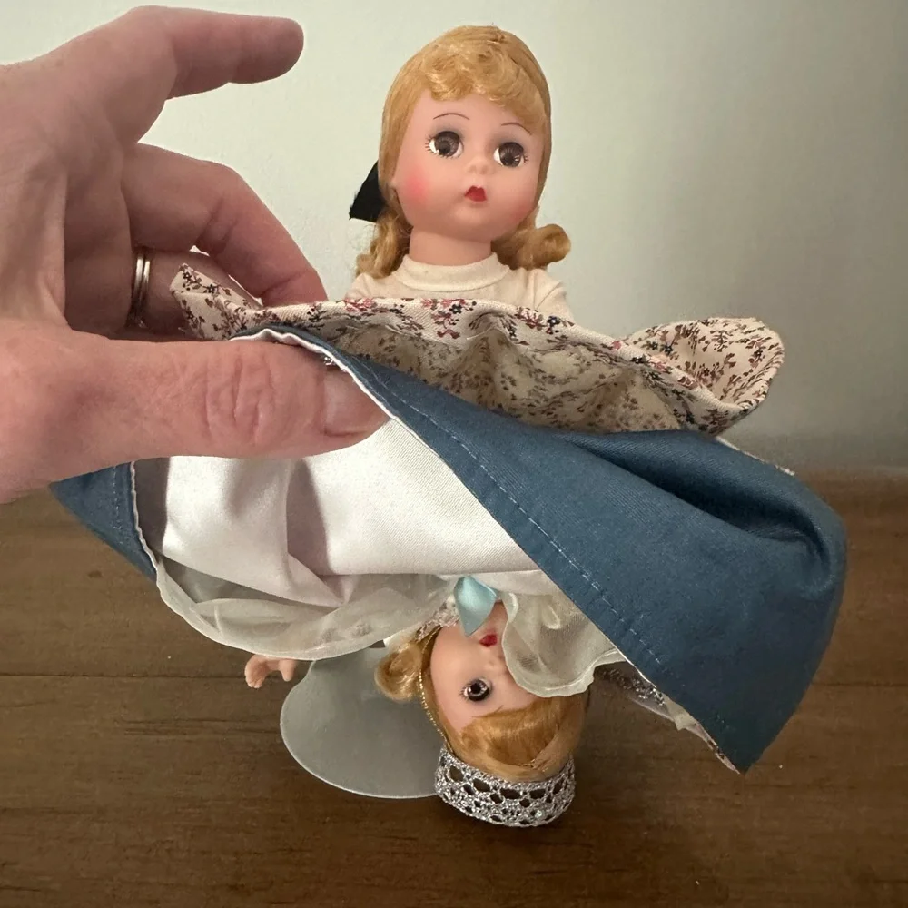 Vtg. Madame Alexander Topsy Turvy Cinderella Doll